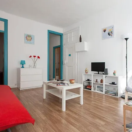 Very Typical House Apartamento